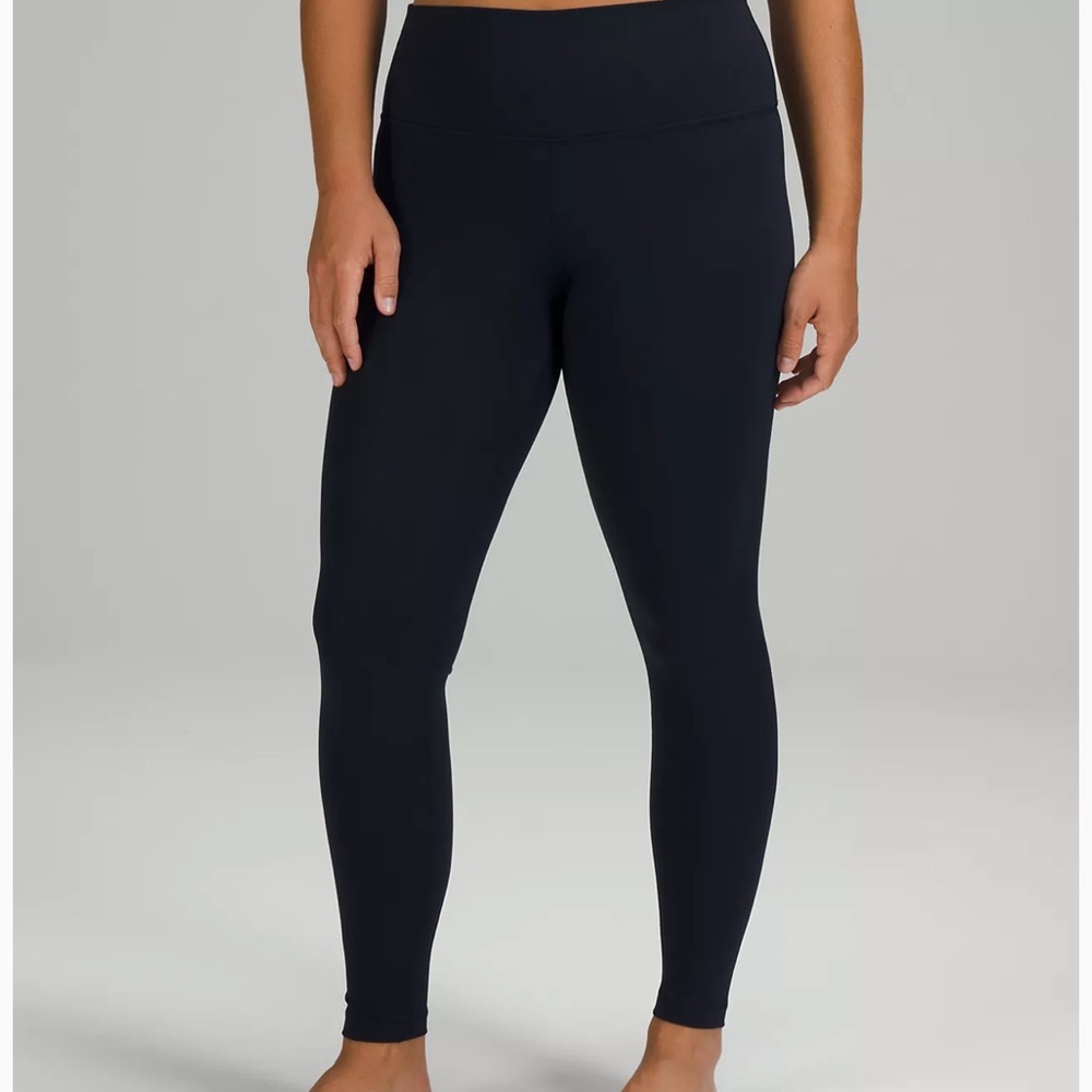 Lululemon wunder under leggings in size 2